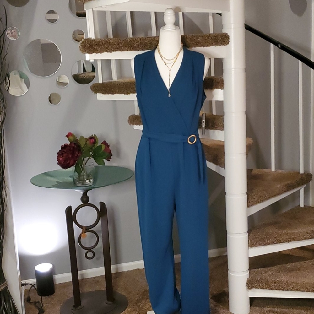 💛🥂HP🥂💛 Tahari ASL Jumpsuit